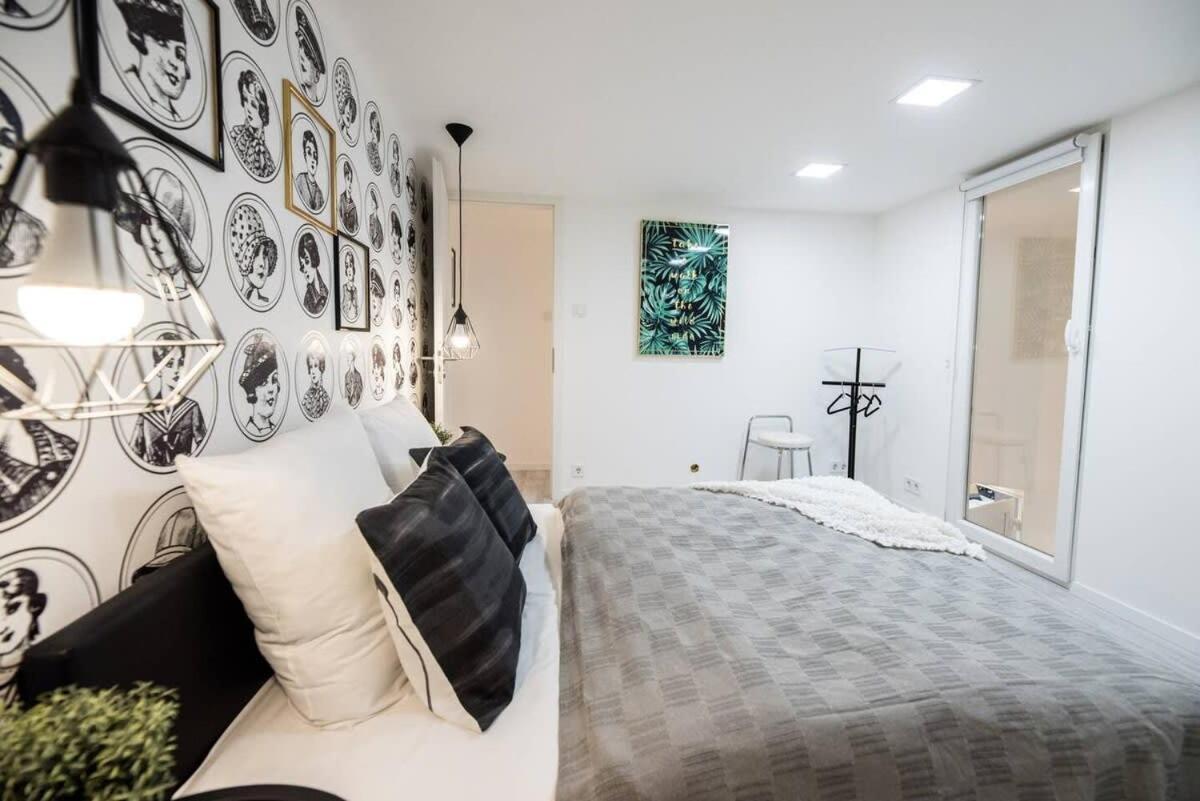 Renovated Design Apartment Close To The Danube Budapest Exteriör bild